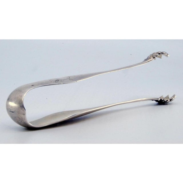 Silver Ice Tongs with Floral Reliefs and Claw-Shaped Tongs For Sale - Image 5 of 9