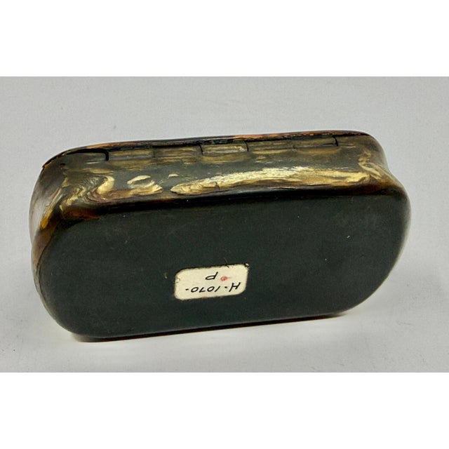Art Deco 19th Century Set of 3 Victorian Horn Snuff or Trinket Boxes For Sale - Image 3 of 18