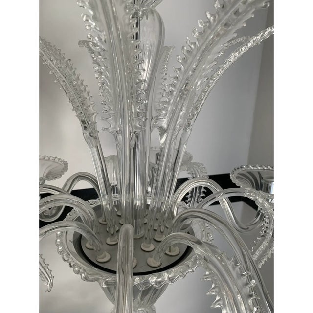 Transparent Murano-Style Venetian Glass Chandelier Featuring Fern (“Felci”) Leaves For Sale - Image 11 of 13