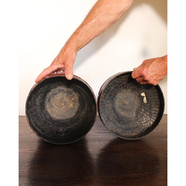 19th Century Black Lacquered Burmese Offering Vessel For Sale - Image 4 of 4