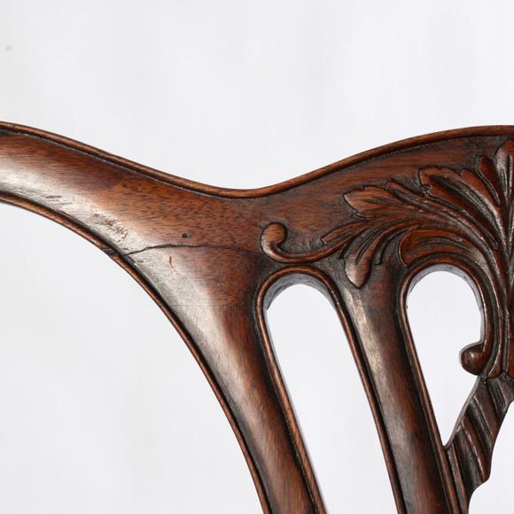 Chippendale Chippendale Style Mahogany Ball and Claw Foot Settee For Sale - Image 3 of 9