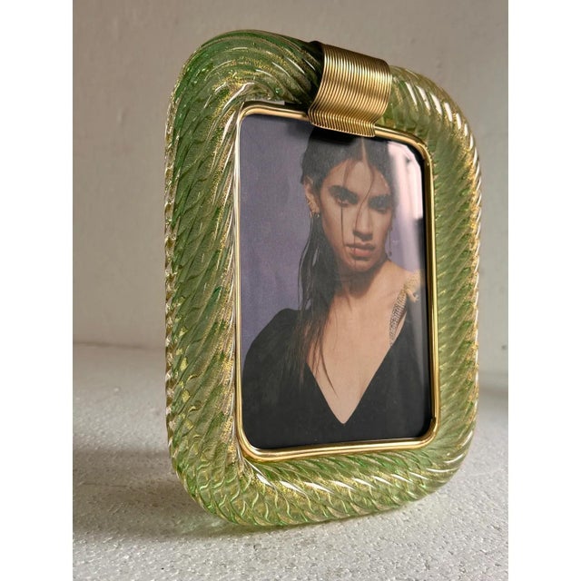 Early 21st Century Small Green Torchon Picture Frame in Murano Glass and Brass by Simoeng For Sale - Image 5 of 8