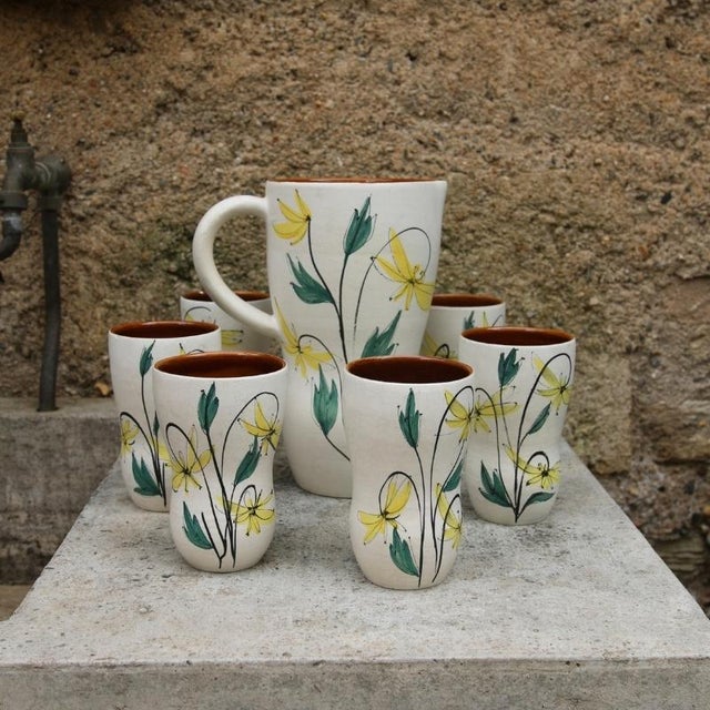 1950s Floral Decor Ceramic Orangeade and Coffee Set, France, 1950s, Set of 7 For Sale - Image 5 of 11