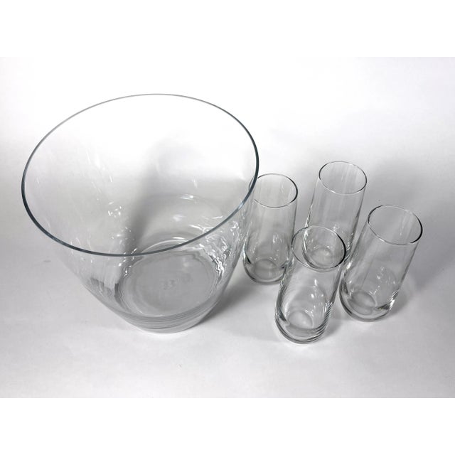 Contemporary Late 20th Century Minimalist Glass Ice Bucket With Four Stemless Champagne Flutes Set- 5 Pieces For Sale - Image 3 of 4