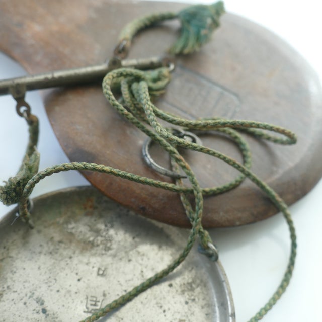 Late 19th Century Antique Spice Scale in Wood Box Carrier For Sale - Image 5 of 17