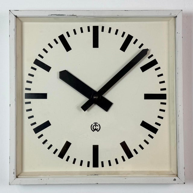 Metal Large Vintage Industrial Station Wall Clock from CTW, 1960s For Sale - Image 7 of 18