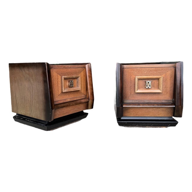 Pair of James Mont Style Nightstands Mid Century Modern For Sale