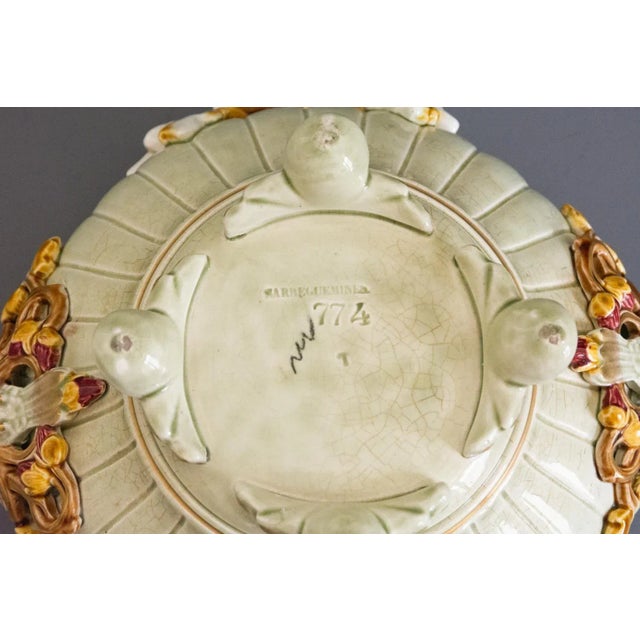 Majolica Cache Pots of Swallows from Sarreguemines, 1880s, Set of 2 For Sale - Image 5 of 12