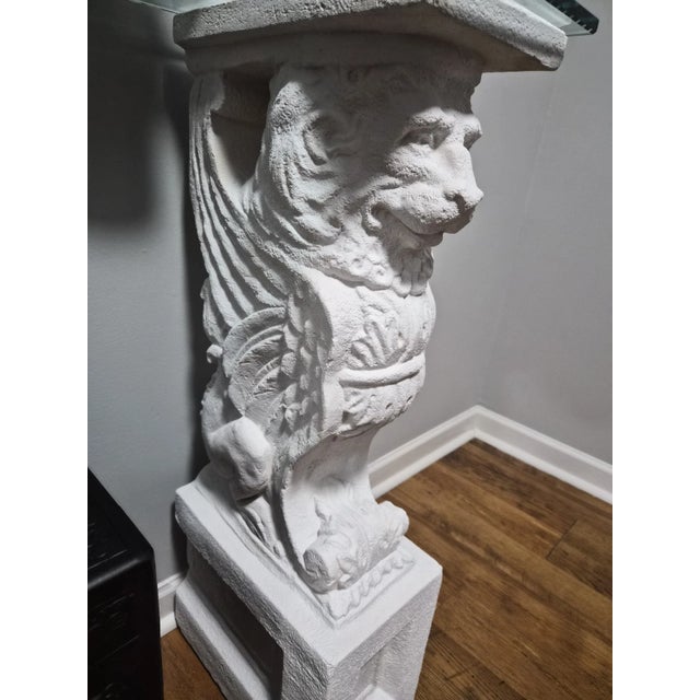 Vintage Neoclassical Egyptian Revival Sandstone Sphinx Pedestal Console Table For Sale - Image 4 of 9