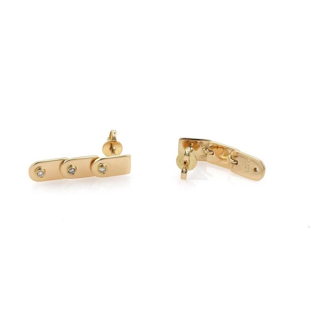 Contemporary Gucci 18k Yellow Gold Diamond Three Tier Drop Earrings For Sale - Image 3 of 5