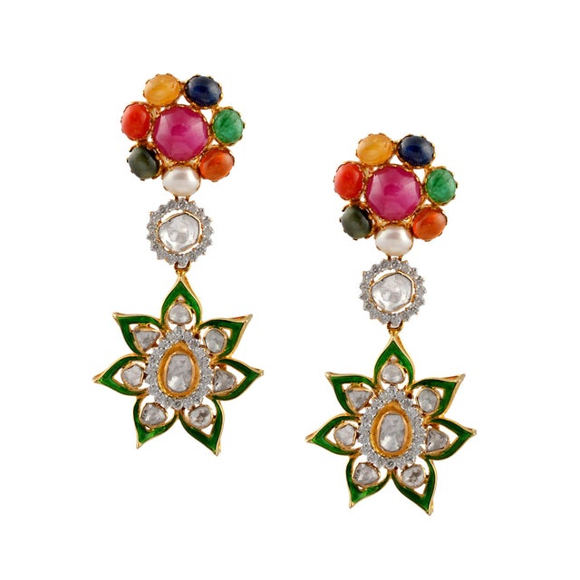 2010s Mughal Magnificenct Traditional Rose Cut Diamond & Navratan 18 Kt YG Bridal Set For Sale - Image 5 of 18