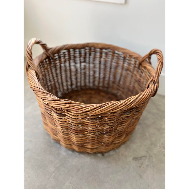 Farmhouse Mid 20th Century French Farmhouse Woven Grapevine Gathering Basket For Sale - Image 3 of 12