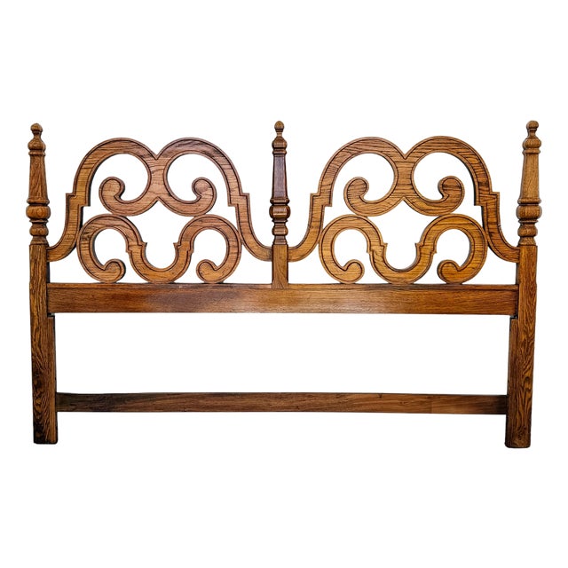 1970s Thomasville Segovia Collection Spanish Mediterranean Revival Oak Fretwork King Headboard For Sale