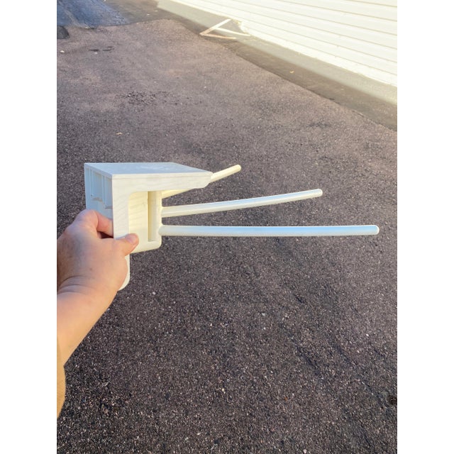 1970s Memphis Group Style Wall Mounted Textile Rack / Towel Rack / Scarf Display For Sale - Image 5 of 8