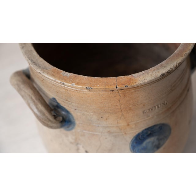 Jonathan Fenton Stoneware Jar, j.f. Cartouche & Cobalt Flower, Boston, c.1795 For Sale - Image 12 of 18