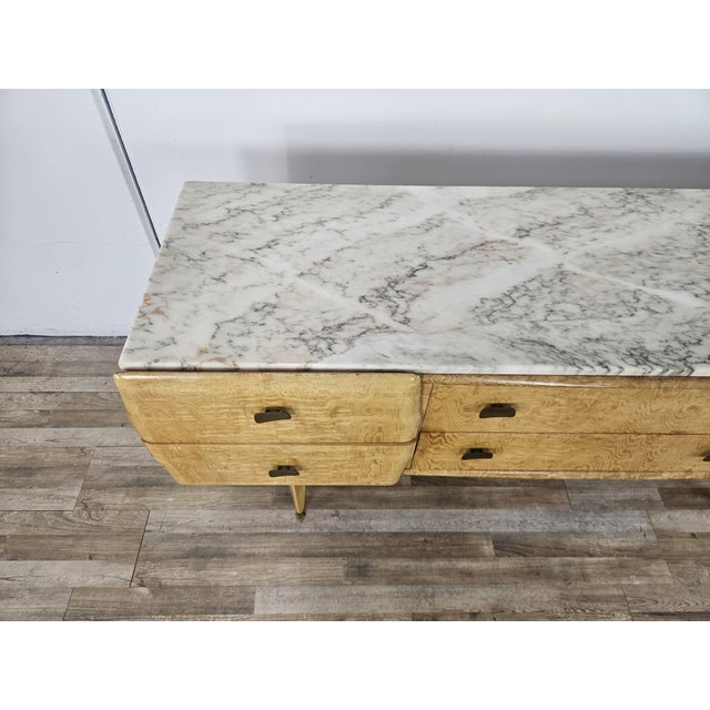Vintage Maple Chest of Drawers with Marble Top, 1950 For Sale - Image 4 of 18