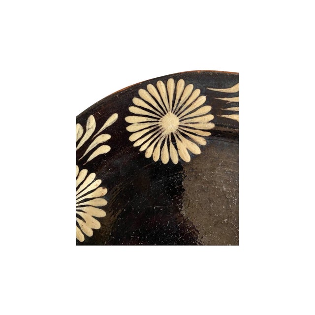 Farmhouse Mexican Folk Art Earthenware Decorative Plate For Sale - Image 3 of 3