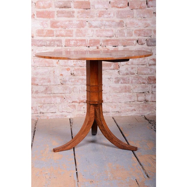 Biedermeier Coffee Table in Walnut, Austria, 1830s For Sale - Image 4 of 14