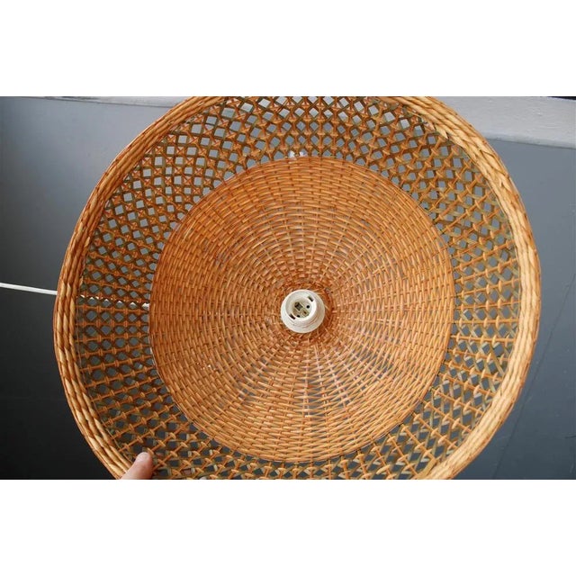 Dome Pendant Light in Woven Straw, Italy, 1960s, in Very Good conditions. Designed 1950 to 1959 Up to 250V (Europe/UK...