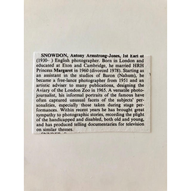 Fred McDarrah, Vintage Signed Silver Gelatin Photograph Dapper Lord Snowdon Photo Suit & Tie, c.1960s For Sale - Image 4 of 5