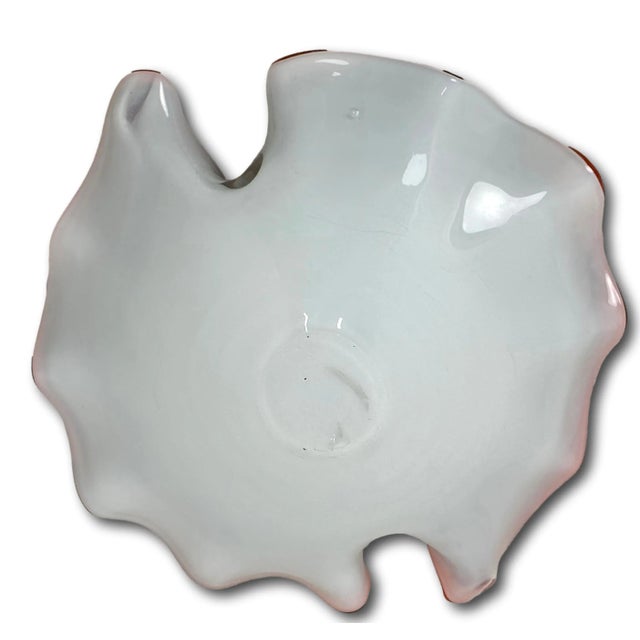 Stunning Mid 20th Century Venetian - Italian Murano Hand Blown Art Glass Bowl For Sale - Image 10 of 13