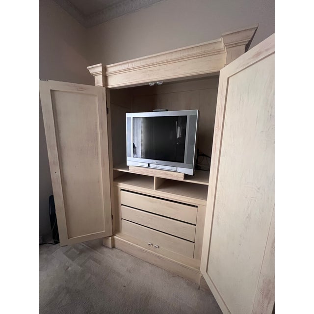 1990s Hollywood Regency Style Armoire Contemporary For Sale - Image 4 of 7