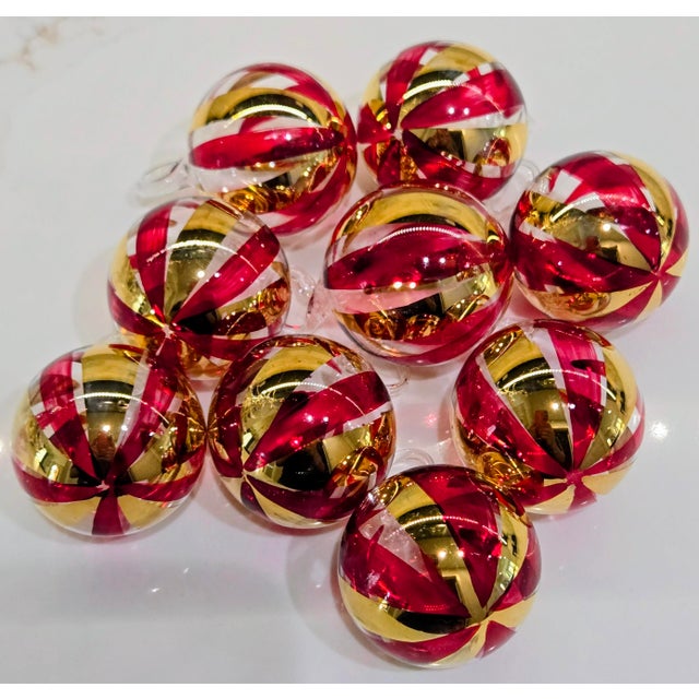 Glass Vintage 20" Italian Hand-Blown Soffieria Parise Vetro Glass Christmas Tree With Red & Gold Ornaments For Sale - Image 7 of 9