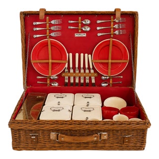 Vintage Abercrombie & Fitch English Picnic Hamper for Six For Sale