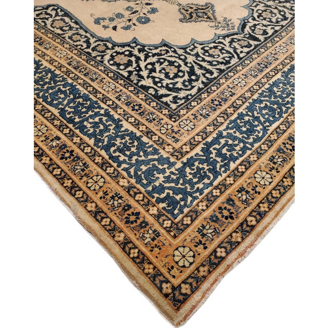 Antique Tabriz Carpet, Hadji Jalili Persian Rug, Earth Tones, Ivory and Blue For Sale In New York - Image 6 of 12