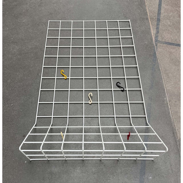 Mid-Century Modern German Minimalist White String Coat Rack, 1960s For Sale - Image 4 of 18