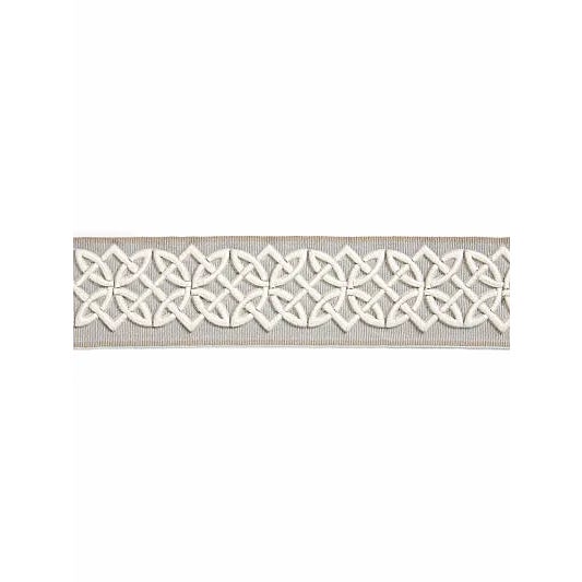 A classic Celtic knot design is embroidered with dense and raised stitching on this tape, for a very modern and...