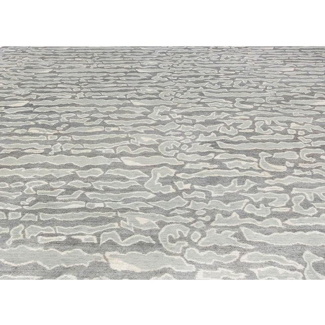 Modern Contemporary Beach Pebbles Handmade Aloe Silk and Wool Rug by Doris Leslie Blau For Sale - Image 3 of 7