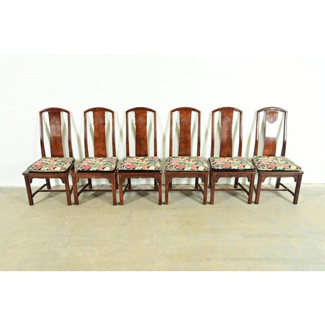 A gorgeous set of six mid-century modern Hollywood Regency Chinoiserie dining chairs By Henredon USA, Circa 1970s Solid...