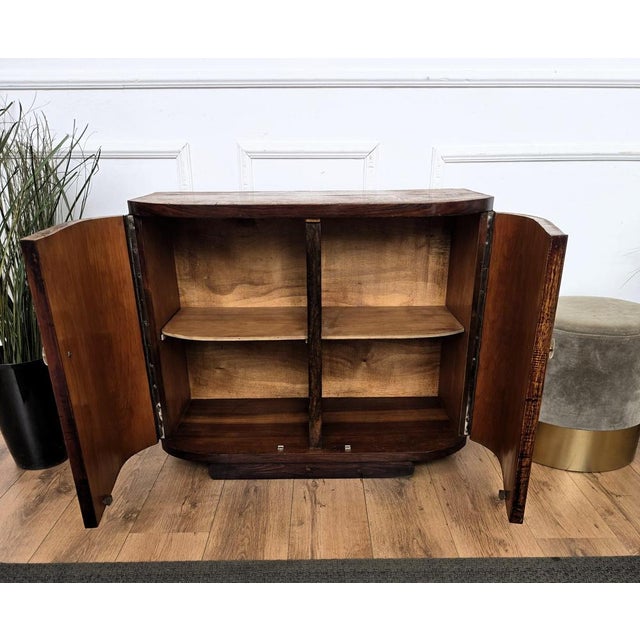 Mid-Century Modern Italian Bar Cabinet in Burl Wood, 1970s For Sale - Image 9 of 12