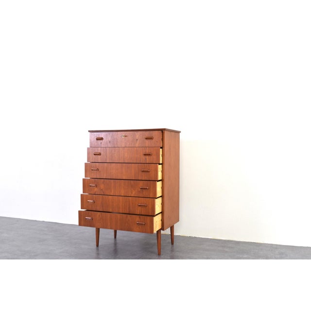 Mid-Century Modern Danish Teak Chest of Drawers, 1960s For Sale - Image 11 of 17