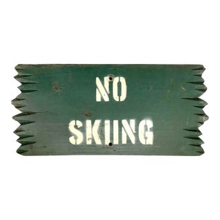 Vintage Green and White Wood No Skiing Sign With Sawtooth Ends For Sale