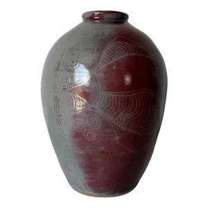 Vintage Mexican Gallo De Oro Hand Painted Fish Motif Decorative Ceramic Vase.