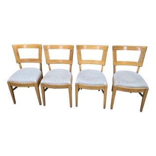 MCM Attributed Heywood-Wakefield Dining Chairs in Blonde Birch – Set of 4 For Sale