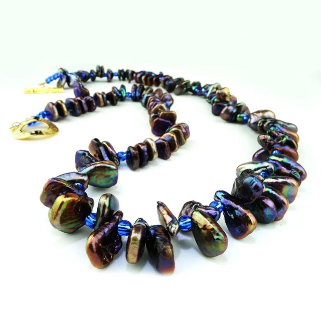 Traditional 27 Inch Iridescent, Triangular Bronze-Green Pearl Necklace June Birthstone For Sale - Image 3 of 8