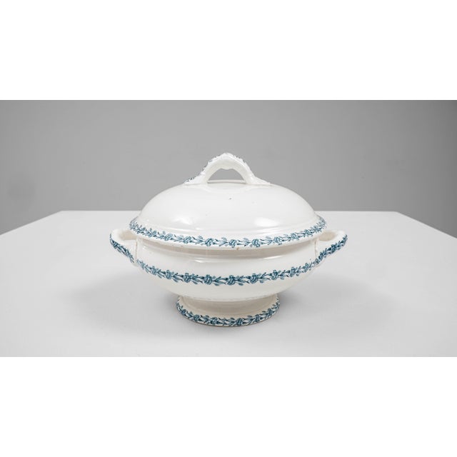 20th Century Belgian Special Edition Porcelain Tureen With Lid For Sale - Image 11 of 18