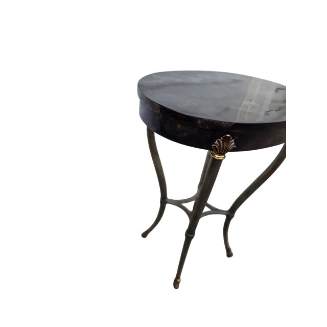 Metal 1990s Ethan Allen French Regency Tessellated Horn Lamp End Table Pedestal For Sale - Image 7 of 16