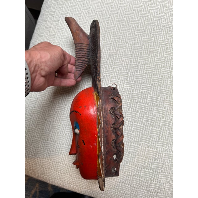 Wood Côte d'Ivoire Guro Tribe Bird Crest Mask For Sale - Image 7 of 12