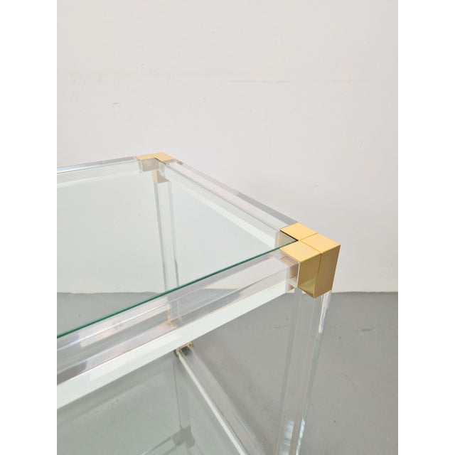 Hollywood Regency Regency Bar Cart in Acrylic and Glass by Charles Hollis Jones, 1970s For Sale - Image 3 of 15