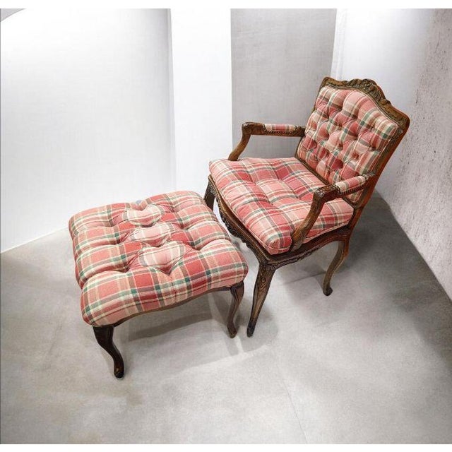 1950s Vintage Walnut French Provincial Armchair & Ottoman Set in Rich Plaid Upholstery For Sale - Image 5 of 12