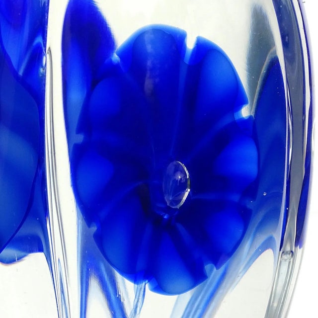 Murano Vintage Murano Fratelli Toso Blue Sapphire Flowers Italian Art Glass Tall Sectioned Paperweight For Sale - Image 4 of 7