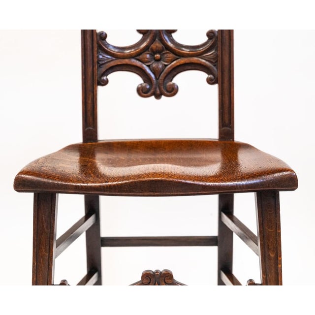English Edwardian Oak Side Chair with Carved Green Man, 1890s For Sale - Image 6 of 12