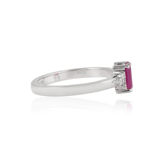 Metal Modernist Octagon 0.69 Ct Natural Ruby Ring With Diamond Trinity Cluster in Solid Silver Size 8 For Sale - Image 7 of 15