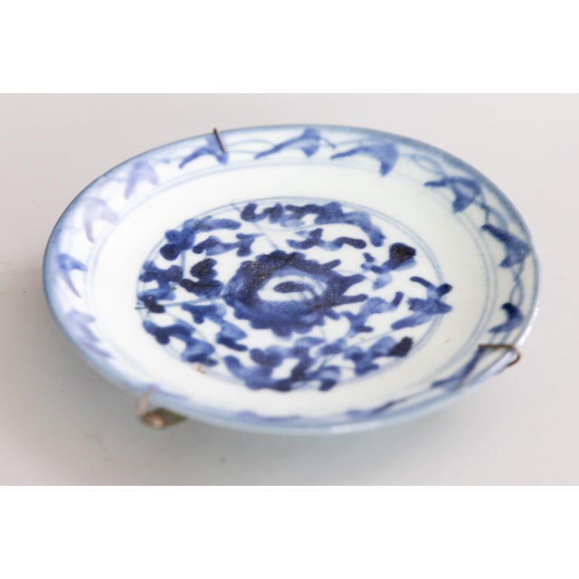 Small Antique Chinese Dishes, a Pair For Sale - Image 4 of 10