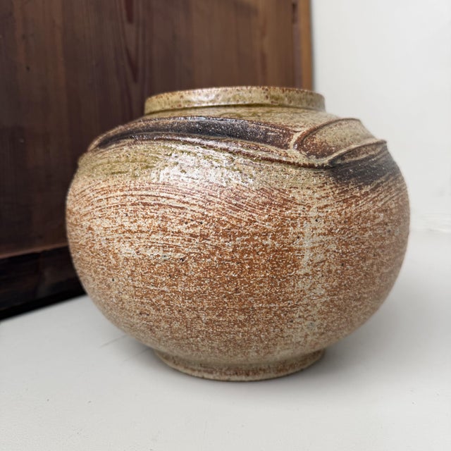 1970s Chikuzen Koishiwara-Yaki Ikebana Vase by Yanase Sanemon, 1970s For Sale - Image 5 of 13