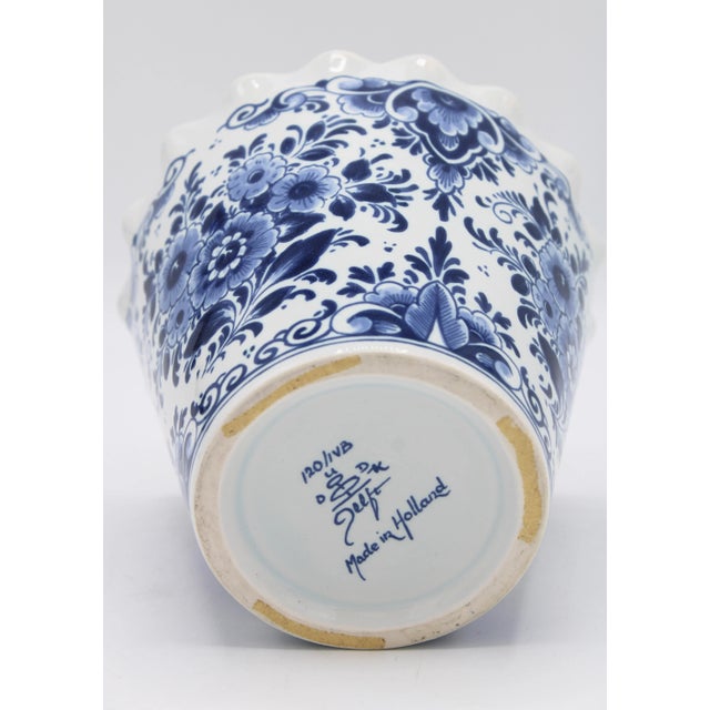 1970s Vintage Dutch Delft Blue and White Floral Ceramic Planter For Sale - Image 5 of 11